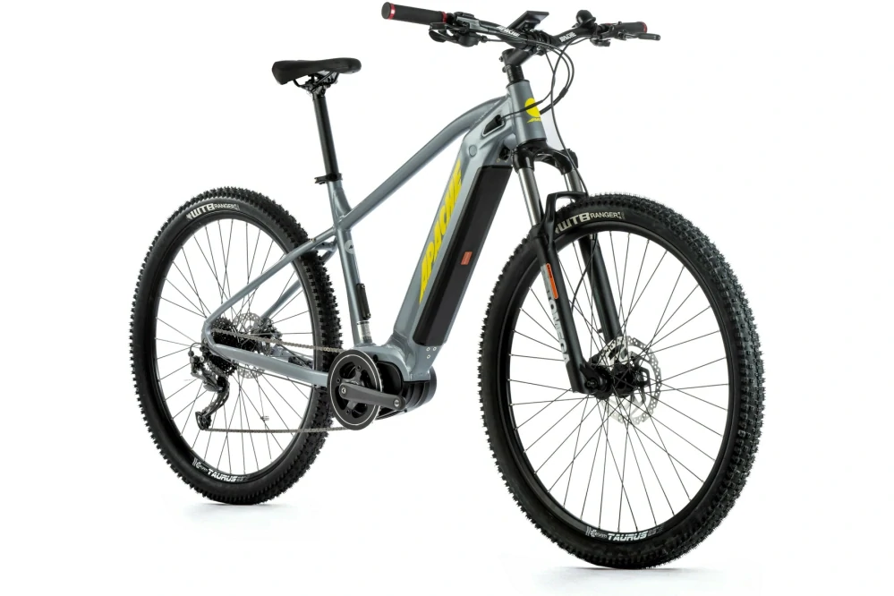 APACHE HUPAHU MX1 400 stříbrná