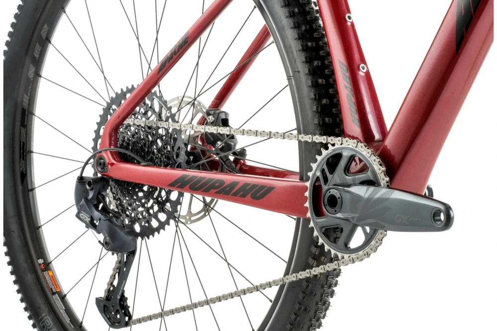 APACHE HUPAHU C3 černá