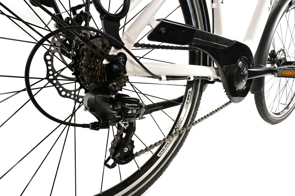 Leader Fox DOMESTA 26" DÁMSKÁ bílá