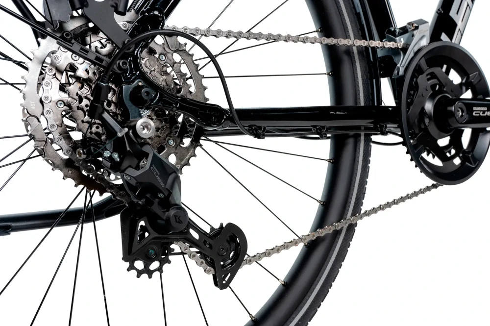 Leader Fox ESPIRIT 28" PÁNSKÝ černá